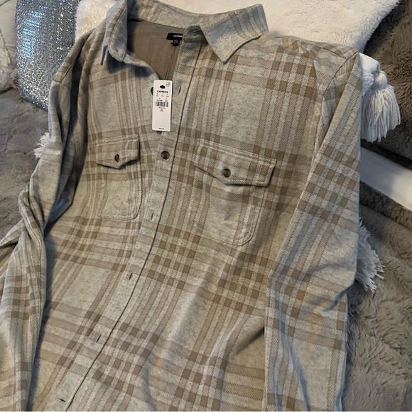 NWT EXPRESS Grid Plaid Double Pocket Sweater Flannel Shirt - Picture 8 of 10